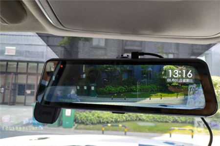 5分鐘賣12600臺!大主播薇婭聯(lián)袂360,推薦記錄儀好物